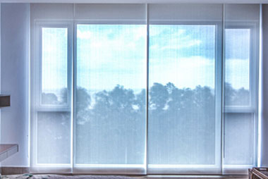 Sliding door